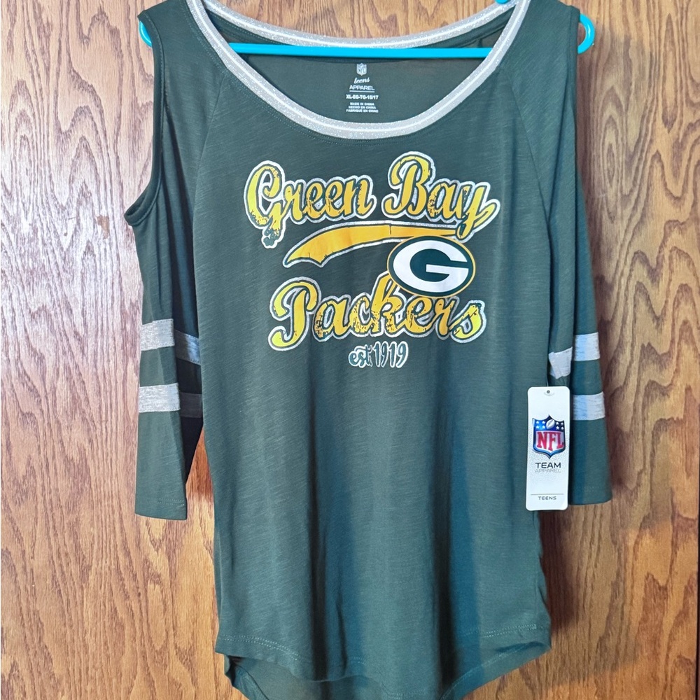 NFL Green Bay Packers Women's Cold Shoulder Long Sleeve Top